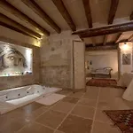 Отель Sinasos Palace Cave 3*