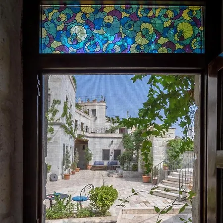 Sinasos Palace Cave Hotell 3*