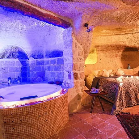 Sinasos Palace Cave מלון אורגופ