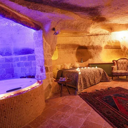 מלון Sinasos Palace Cave אורגופ