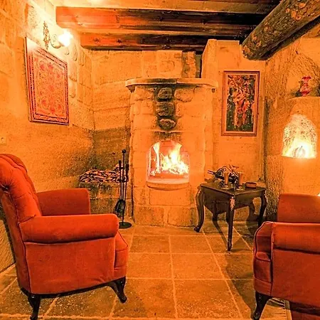 Sinasos Palace Cave Hotell Ürgüp