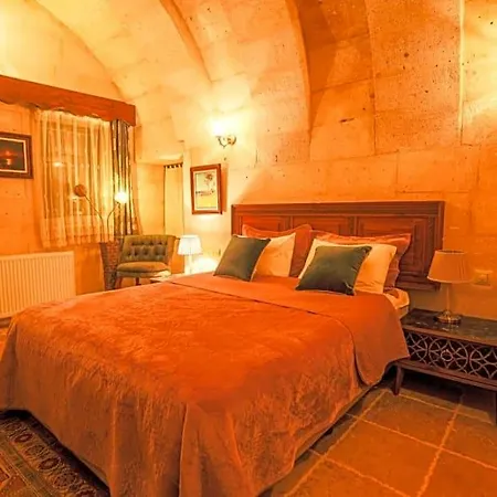 Sinasos Palace Cave Hotell Ürgüp