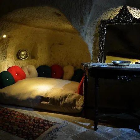 Hotell Sinasos Palace Cave 3*