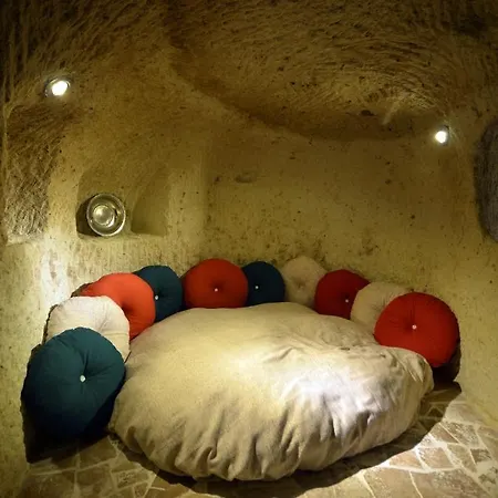 Sinasos Palace Cave 3* Ürgüp
