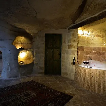 Sinasos Palace Cave 3* Ürgüp