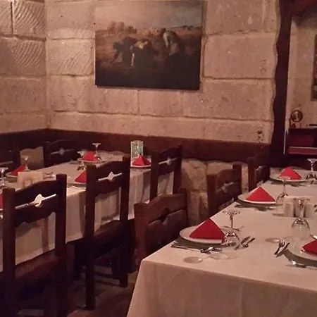 Sinasos Palace Cave Hotel Ürgüp