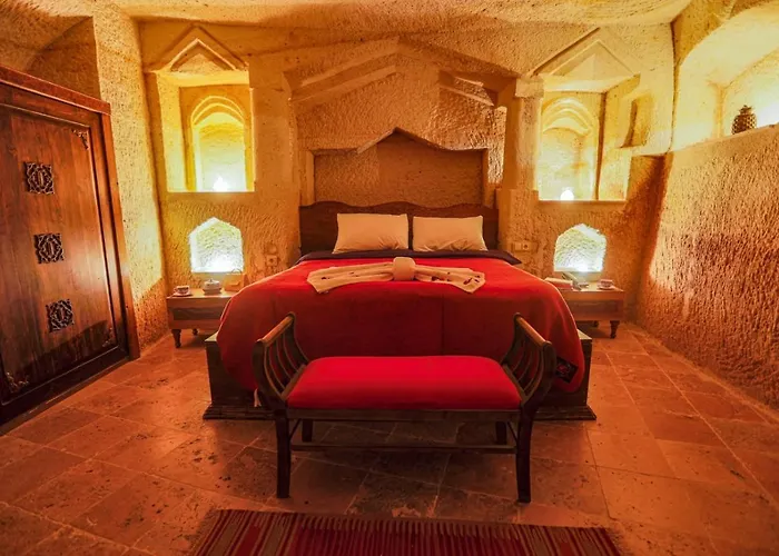 Sinasos Palace Cave 3* 于尔居普