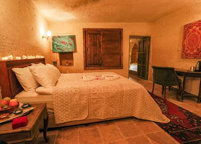 Sinasos Palace Cave Отель