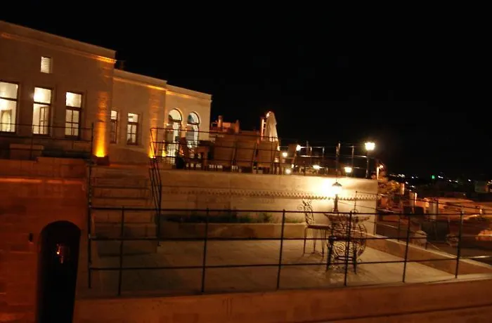 Sinasos Palace Cave Ургуп