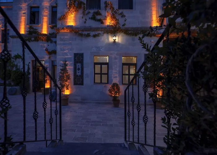 Sinasos Palace Cave Отель 3*