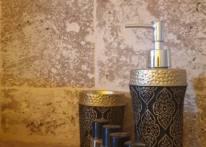 Sinasos Palace Cave 3*